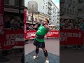 РОМАН ДРУЖИНИН. ГИРЮ В ТРИ ПУДА — ОДНОЙ ПРАВОЙ! НА АРБАТЕ!! ВЫЖИМАНИЕ. СИЛОВОЕ ГИРЕВОЕ ДЕВЯТИБОРЬЕ.