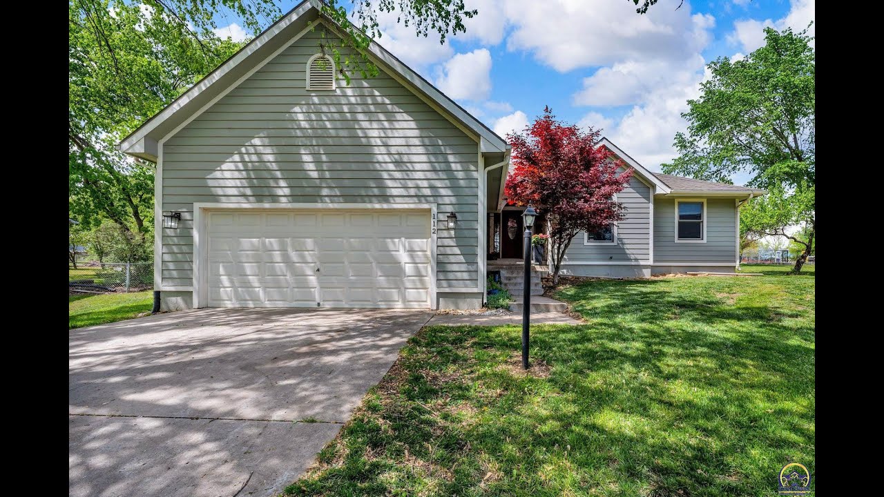 NEW LISTING: 112 Pleasant Hills Ct Ozawkie KS 66070