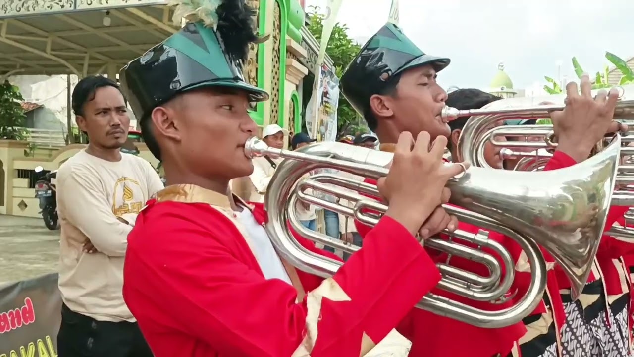 Penampilan Marching Band MA Walisongo Kayen Haul Ke-10 Mbah Maloko Joyo Mbah Raden Damar Yunus 2025