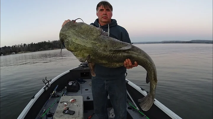 7 Keys To Catch A MONSTER CATFISH (Huge Flathead!)