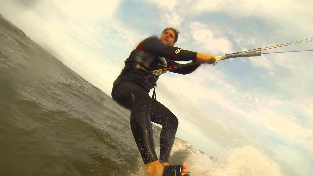 Kitesurfing wave, invierno 2015 , Punta del Este, Uruguay YouTube