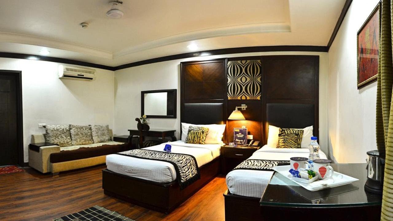 Capital O 2741 Hotel Corporate Point, New Delhi, India