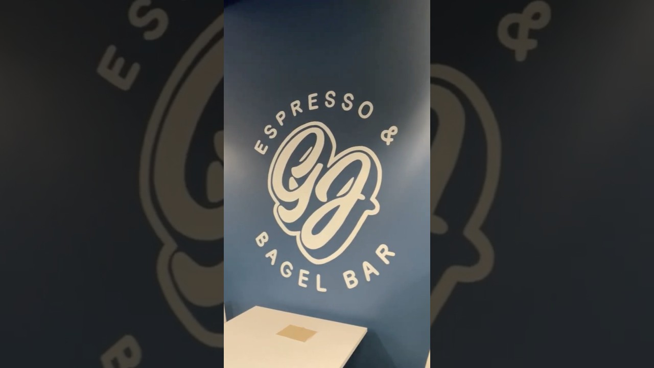 Brand and Logo Design Process for a Restaurant 