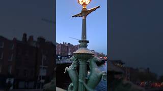 walking Dublin City,  Beautiful bridge over the River liffey Dublin Ireland 🇮🇪