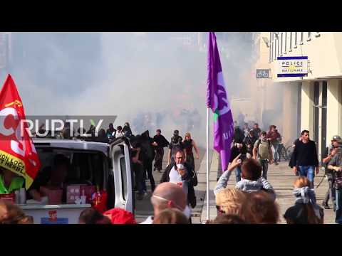 France: Tear gas clouds Nantes as thousands march against labour reforms