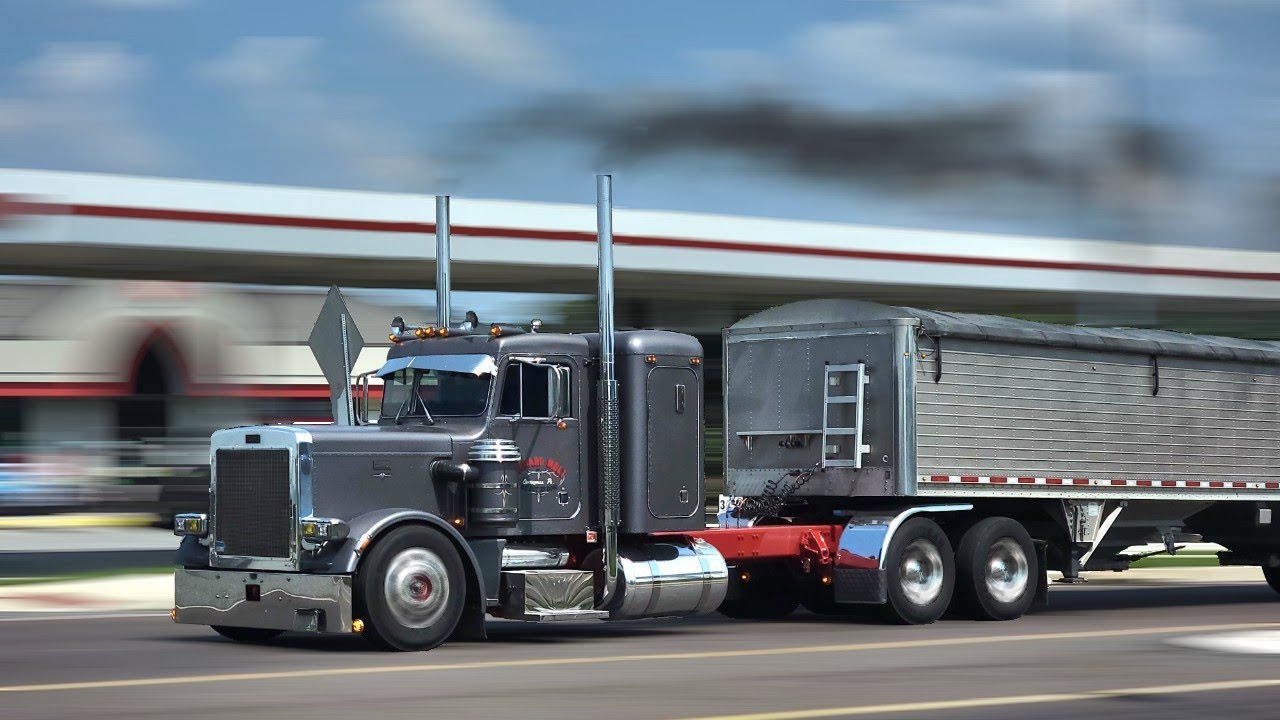 Truck Spotting on Route 222 | Noise, Smoke, & Shine