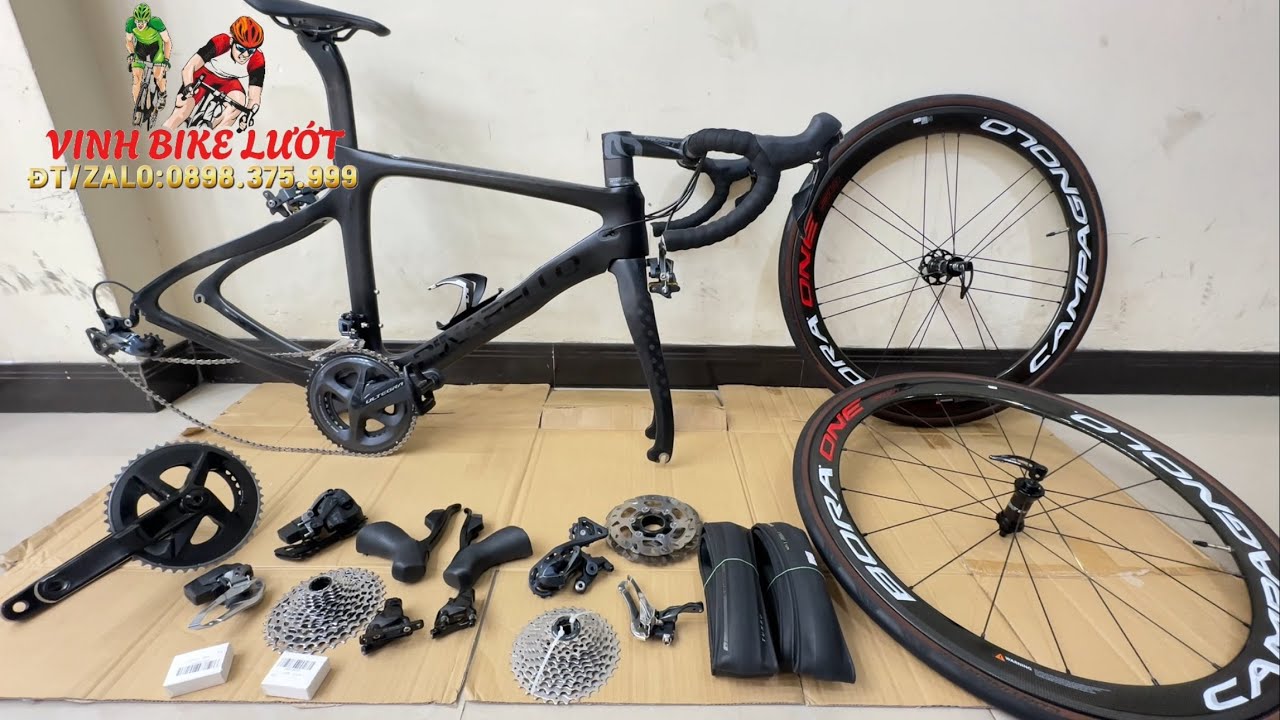 Lên sóng phụ kiện xe đạp Group di2 Sram Rival, vành Campa Bora One50, khung sườn Pinarello 