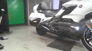 Мотоцикл Honda GL 1800 Gold Wing Tour DCT рама SC79 туристический мотокофры гв 2020 пробег 35 т.км