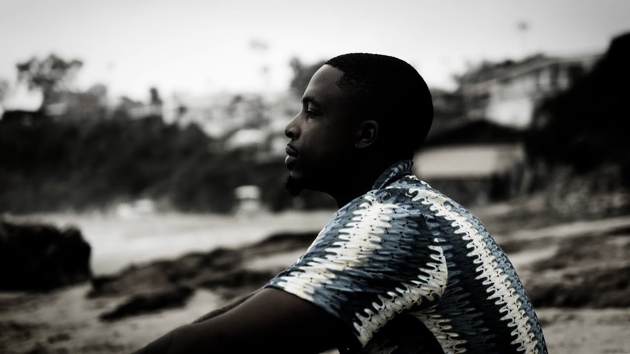 Watch DMAV - THAT TYPE (Visualizer) on YouTube Watch DMAV - THAT TYPE (Visualizer) on YouTube