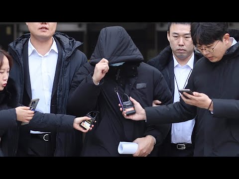 경찰, &amp;#39;압구정 롤스로이스&amp;#39; 마약 처방 <strong>의사</strong> <strong>구속</strong> 송치 / 연합뉴스TV (YonhapnewsTV)