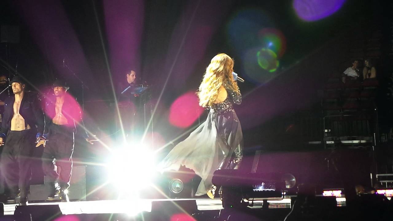 Selena Gomez Revival Tour Houston - Hands to Myself Part 1