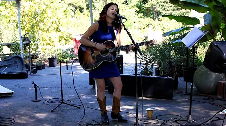 Julie Gribble performs her original song 'The Old ...