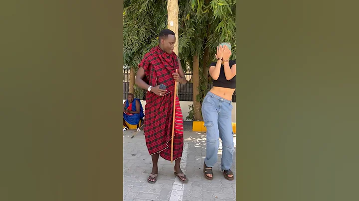 His reaction😆😱 #isabellafro #tanzania #africa #trend #prank