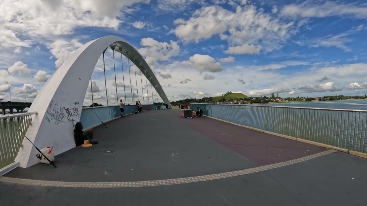 WALKING TOUR: Mangere Bridge, Auckland, New Zealand