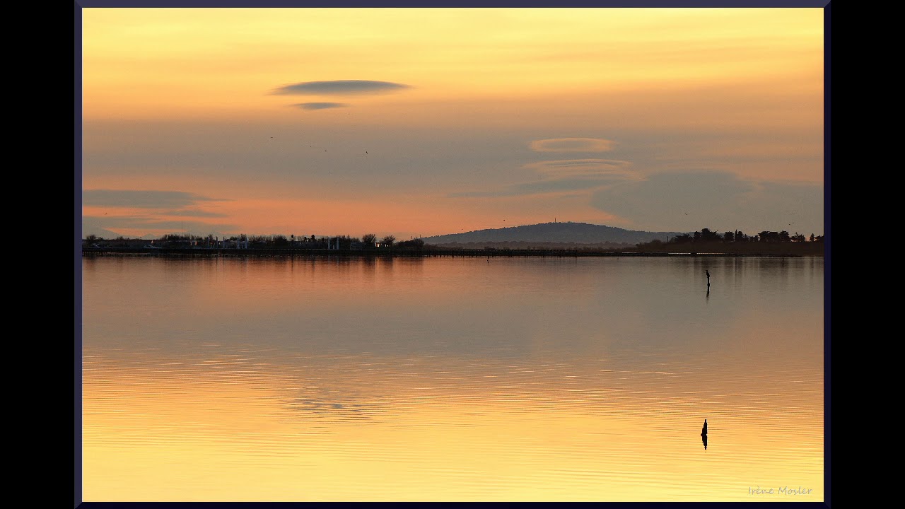 Coucher De Soleil Sur Létang De Larnel Palavas Les Flots