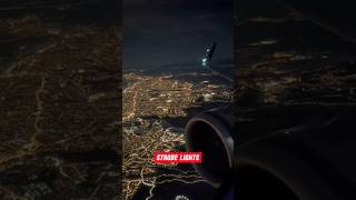 रात में Airplane Lights Blink क्यों करती हैं? #shorts