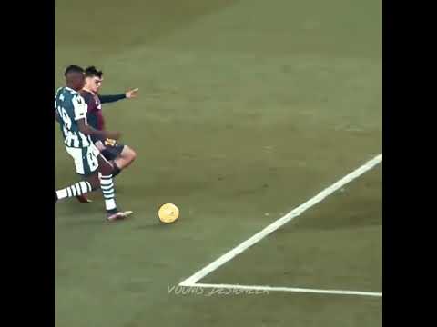 بدري نجم ذهبي في سماء برشلونة اه اه اه اه