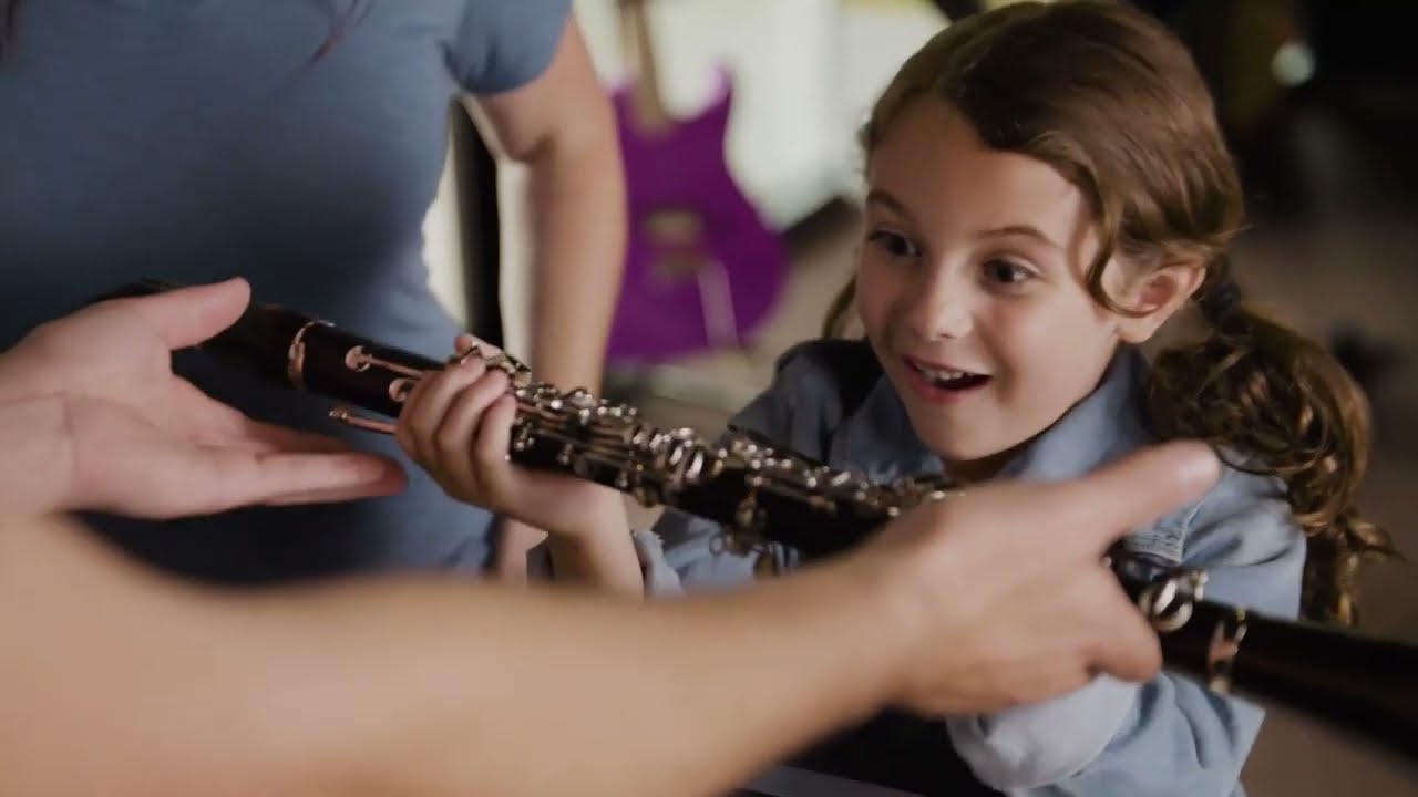 Alana & Delyla de Castro Commercial reel YouTube