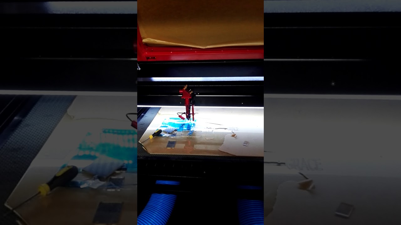 Grace- laser cutting machine G6090 80w for tempered glass cutting