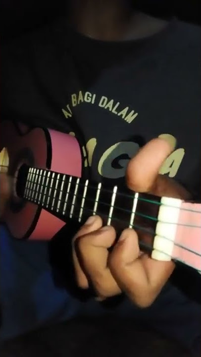 StoryWhatsApp Ukulele Lagu Lara hati.