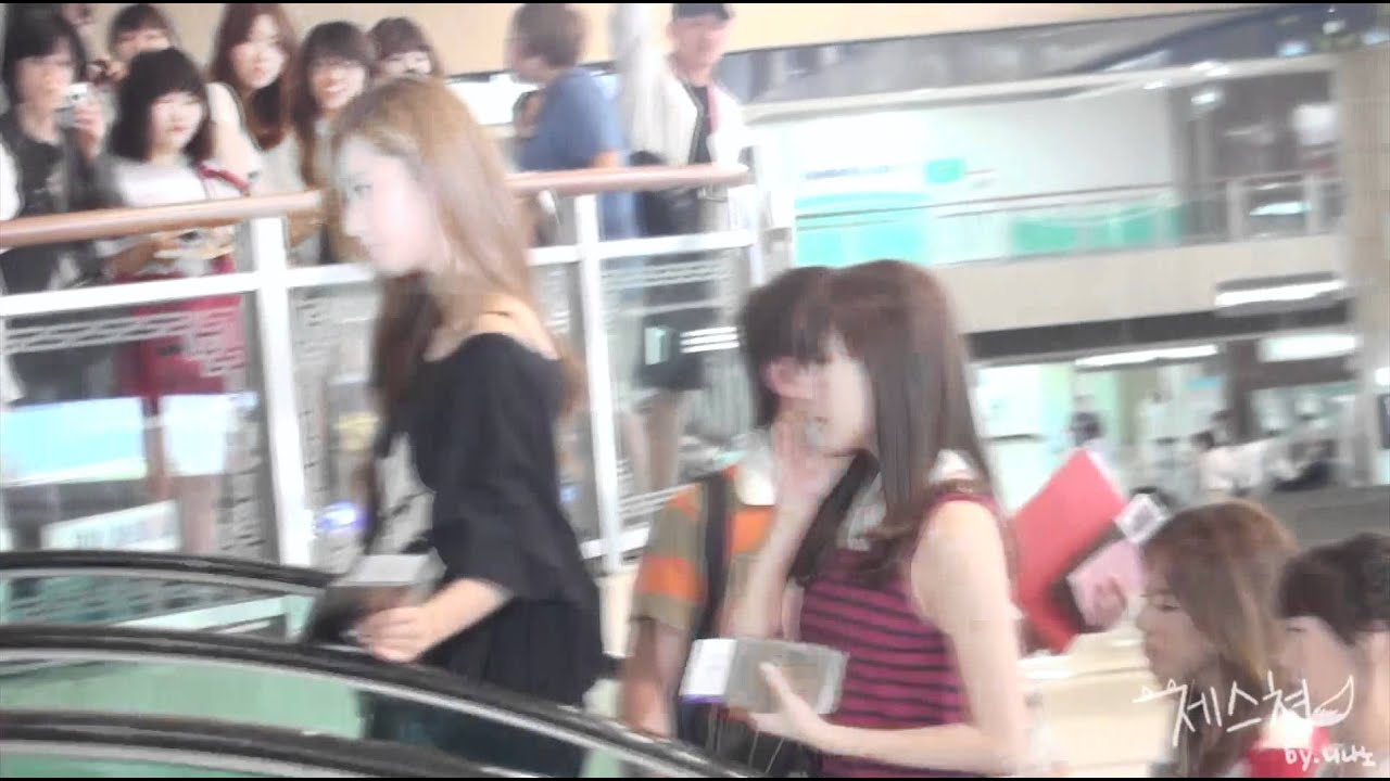 110712 Jessica @ Gimpo Airport