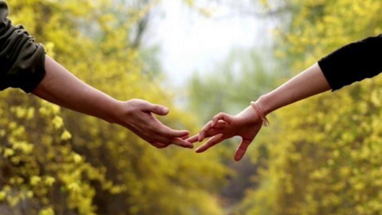 ချစ်အားငယ်ရသူမယ် - စန္ဒရားချစ်ဆွေ၊ မာမာအေး