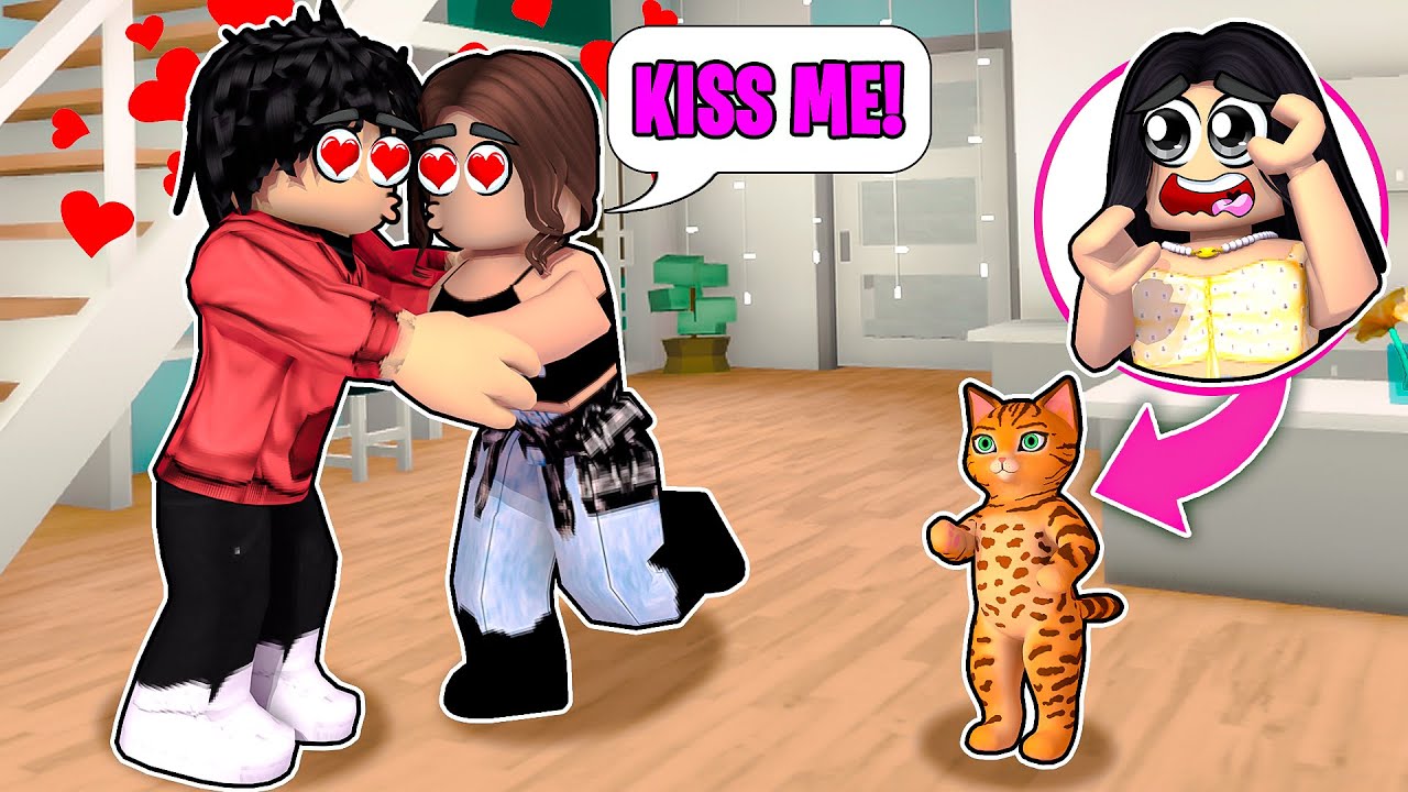 I PRETENDED to be a CAT to SPY ON MY LITTLE SISTER! (Roblox)