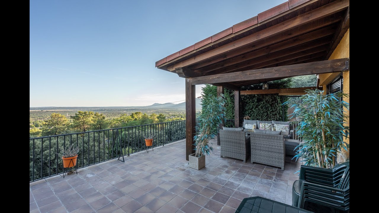 465.000€ CASAS QUE ENAMORAN CON VISTAS DE ENSUEÑO, CHALET INDEPENDIENTE EN COLLADO MEDIANO