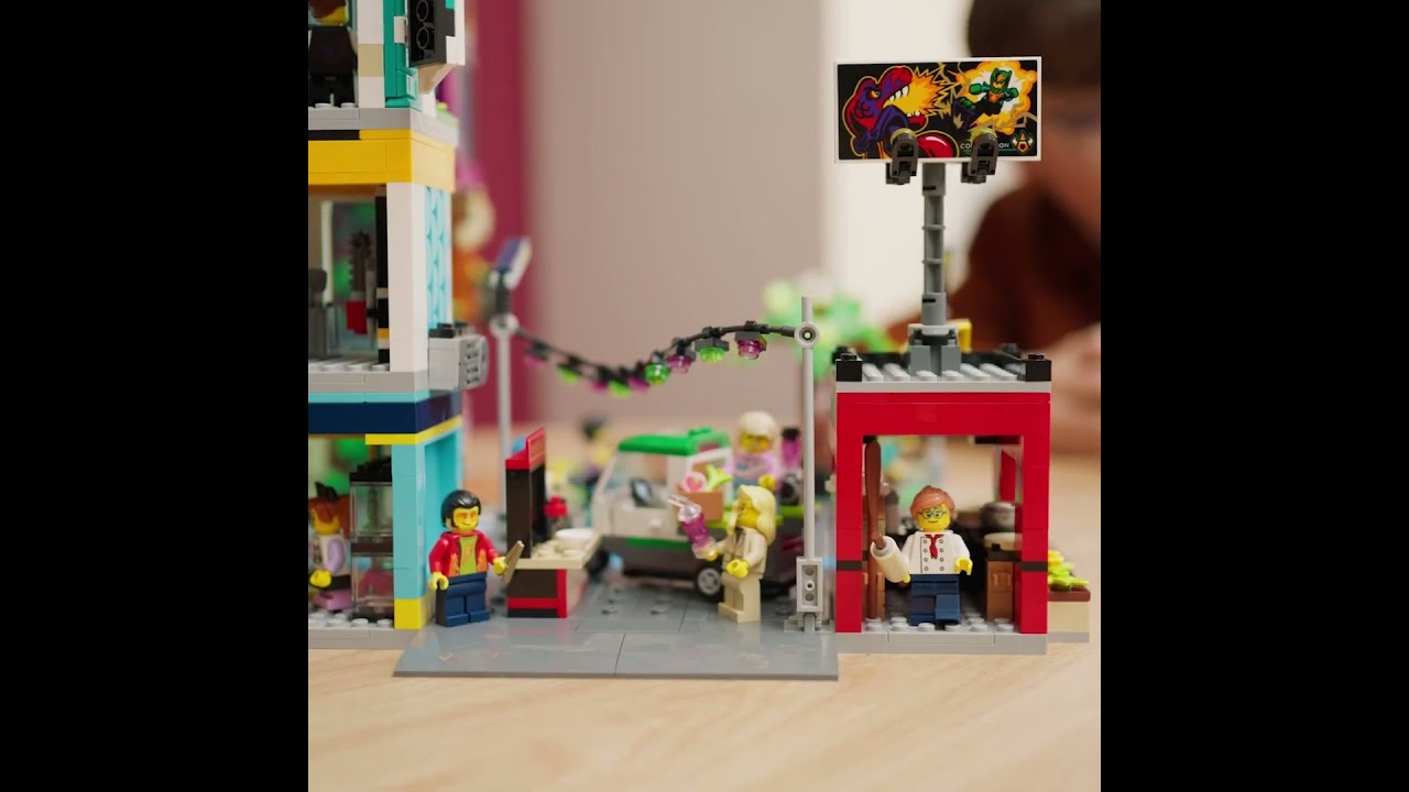 Lego City 60380 Downtown City Centre In-Depth Review!