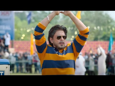 فاشل ومعندوش شخصيه ولما اخوه التوأم بيسافر بيقرر ينتحل شخصيته وحياته كلها بتتغير وبيكون مشهور جدا