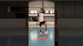 TREINE ESSE EXERCÍCIO PARA MELHORAR SEU CONTROLE DE BOLA. #tutorial #futsal #shorts