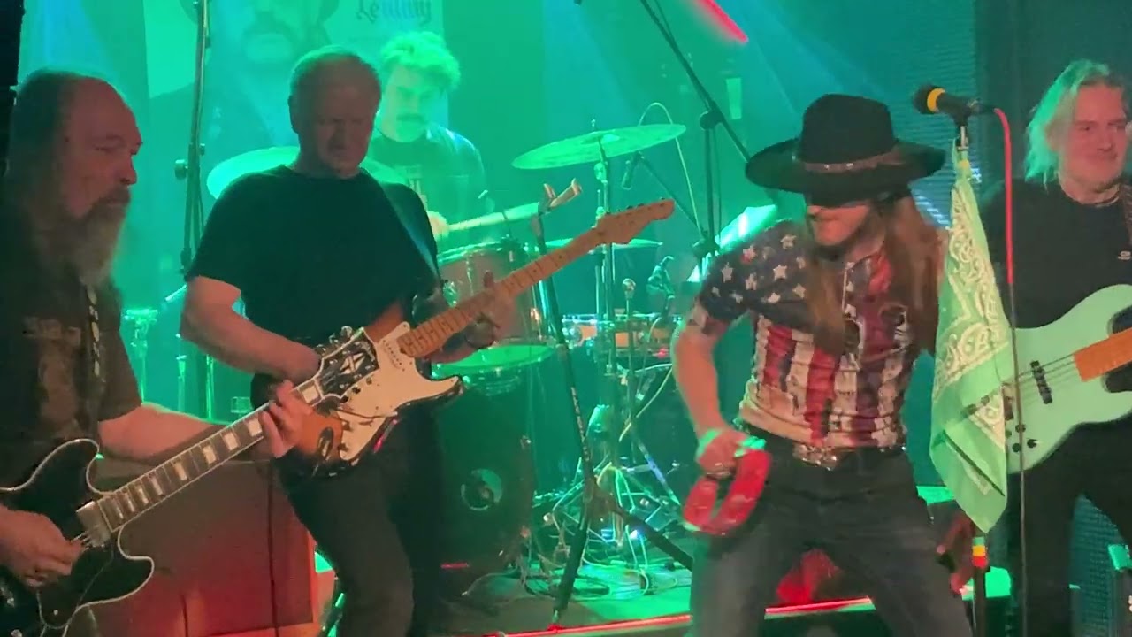 Super Trio - Yogi Pub Piła Raduli Styczyński