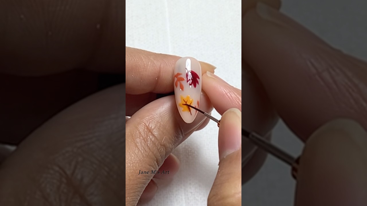 Autumn Leaf Charm 🍂 