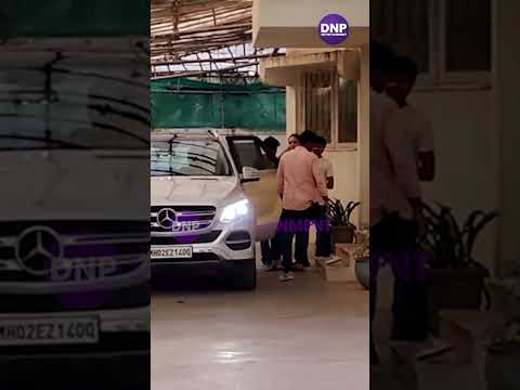 Huma Qureshi spotted in a basic Track Suit  || DNP ENTERTAINMENT