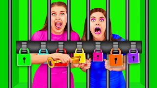 تحدي غرفة الهروب | لحظات مضحكة TeenTeam Challenge