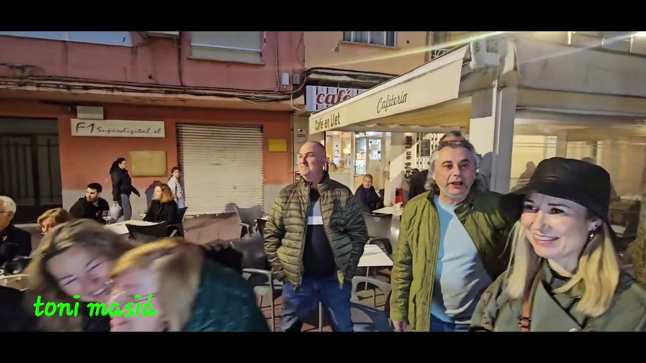 DESFILE DE ALARDOS DE LAS COMPARSAS DE MOROS Y CRISTIANOS DE CANALS  2025