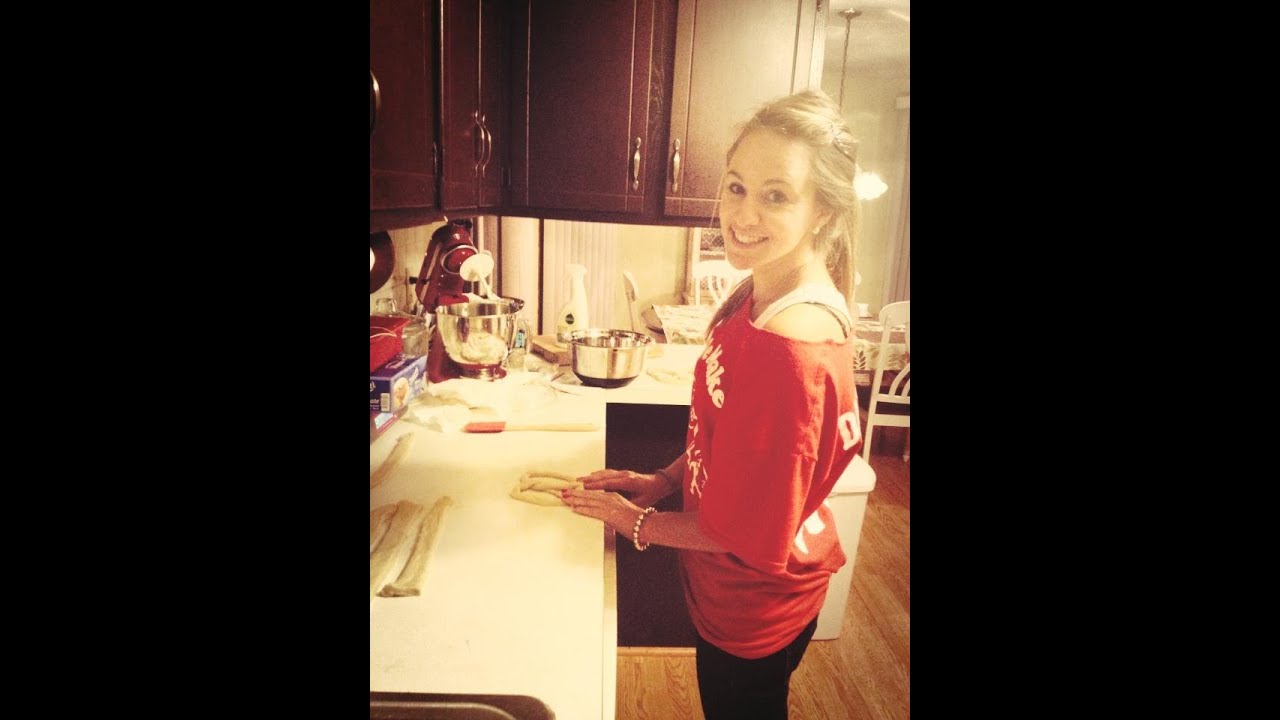 23 Weeks Pregnant and Belly Shot!