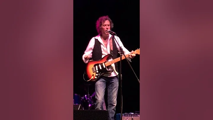 Tom Ayres & Friends  "Are You Experienced"