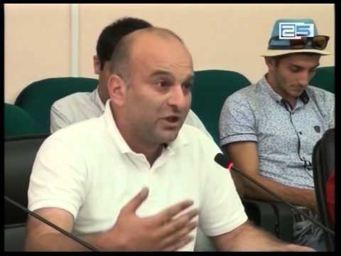 საკრებულოს სხდომის დღის წესრიგიდან თავმჯდომარის მეორე მოდგილის დანიშვნის საკითხი ამოიღეს