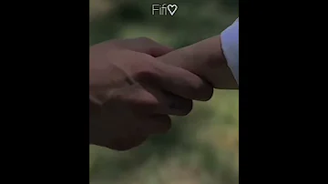 أينسى القلب إنسانا له في روحه مسرى أينسى القلب أياما لها في عمقه مجرى 