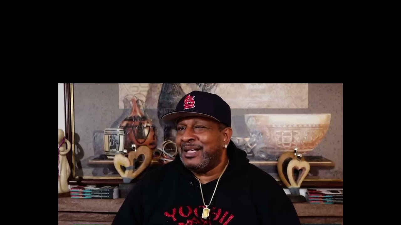 Diddy's Former Bodyguard Claims Diddy and Ja Rule Were In Hotel Room. What are your thoughts?