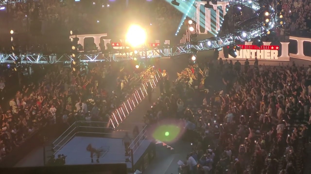 Gunther entrance Bash in Berlin