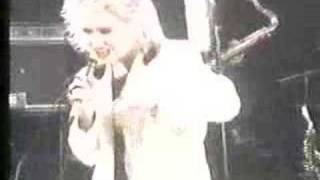 Kim Wilde - "Rage To Love" (1985) chords