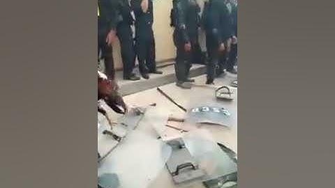 Dân Phan Rí phóng hỏa đốt trụ sở PCCC khiến hàng trăm chiến sĩ CSCĐ bị ngạt khói