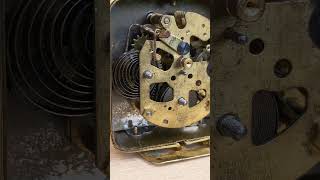 Blessing clock movement