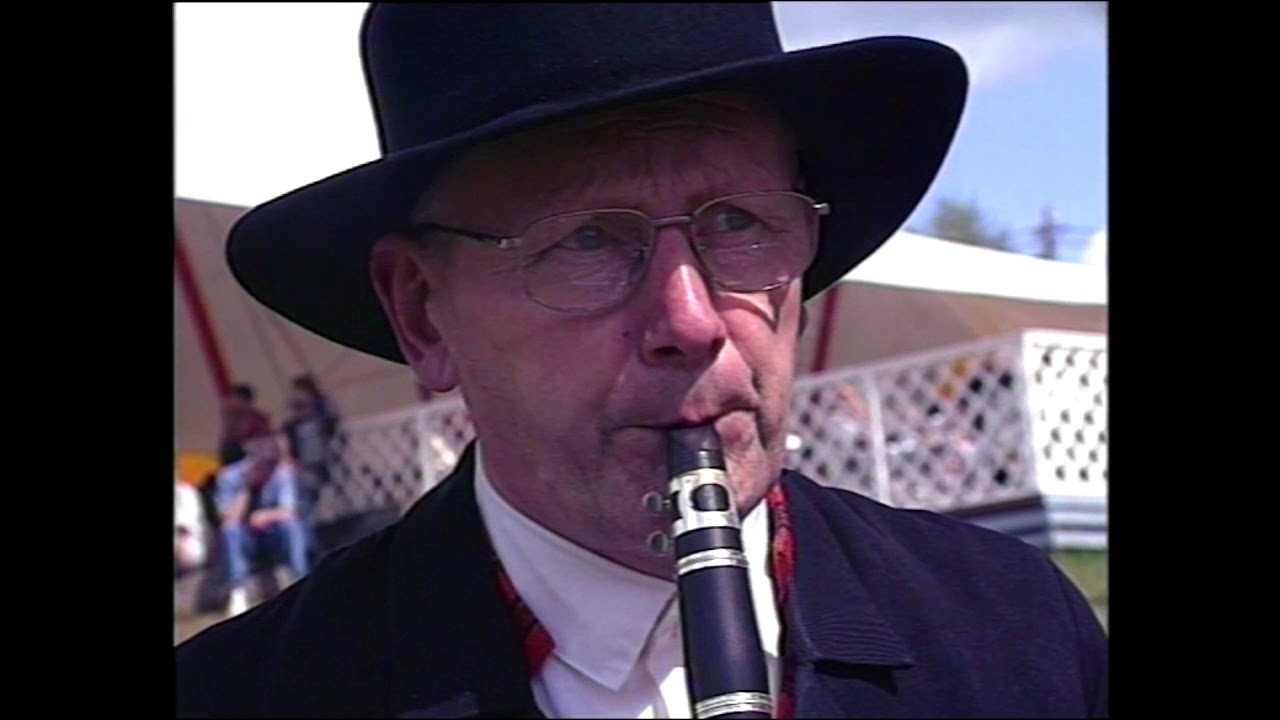 Mestaripelimanni Eino Ketola (Klarinetti)