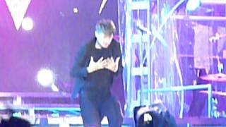 TAKE THAT - PROGRESS LIVE - PRAY (MARK) - WEMBLEY 2ND JULY 2011