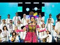 El coro de luis rivero y miriam ballesteros cantan en tierra de talento especial carnaval