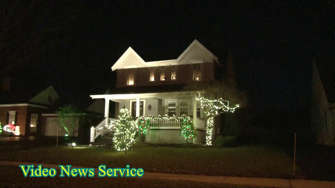 BATAVIA/Redfield Parkway Christmas trees YouTube