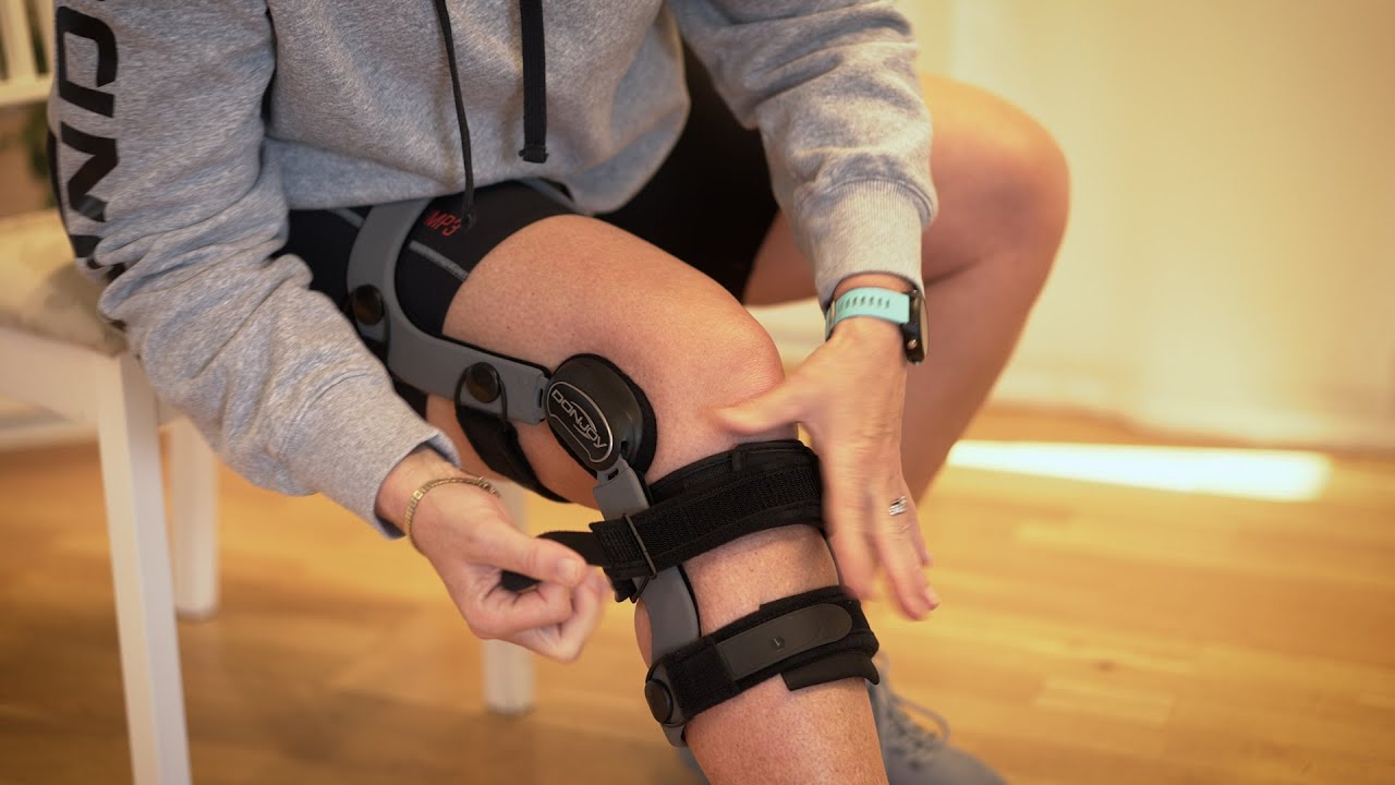 DonJoy 4-Point Knee Brace Fitting Instructions 